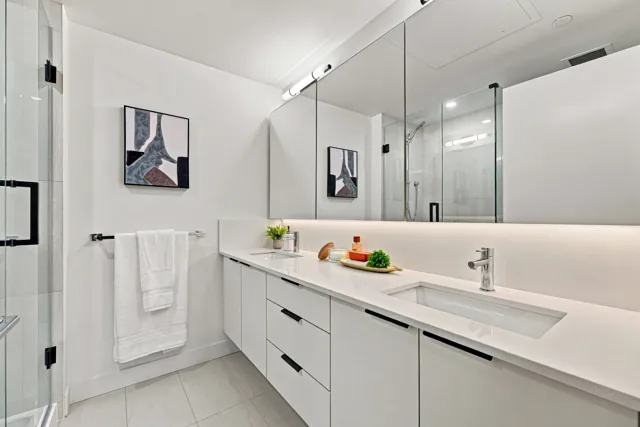 Staged Home A423 at Scott + 77, thumbnail of picture 13