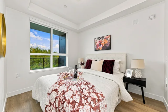 Staged Home A316 at Scott + 77, thumbnail of picture 11