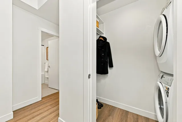 Staged Home A313 at Scott + 77, thumbnail of picture 13